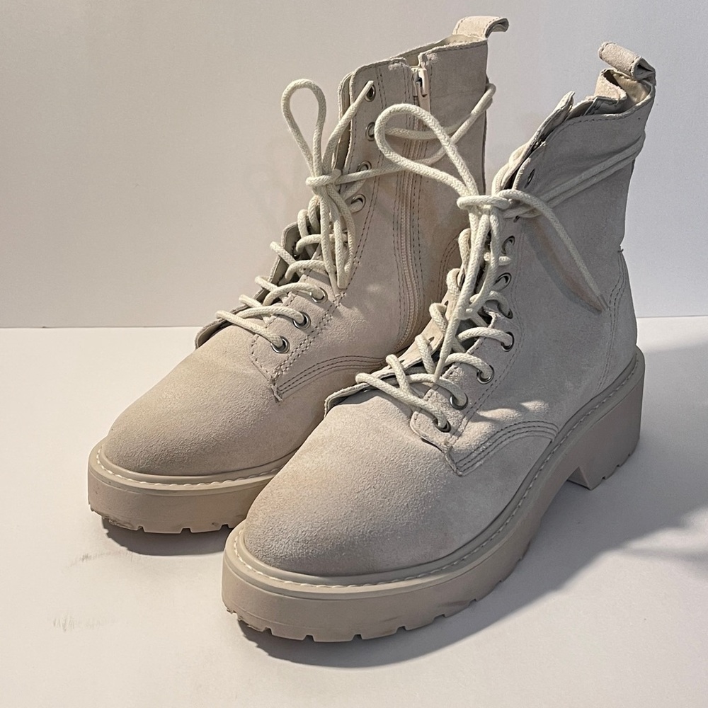 Steve Madden Tornado Beige Suede Lace Up/Zip Up Combat Boots Women's 7.5